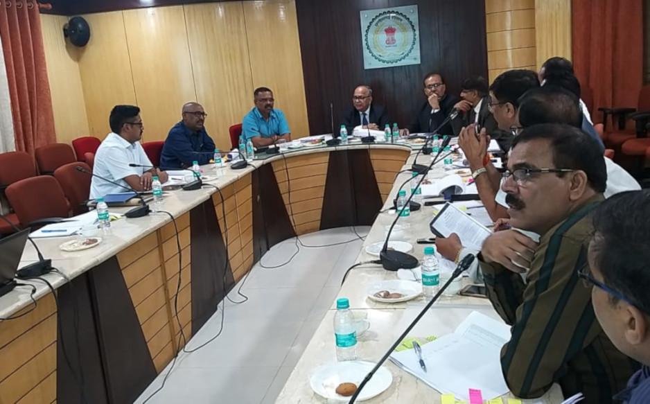 AK-Patnayak, आदिवासियों पर मेहरबान छत्तीसगढ़ सरकार, हजारों आदिवासी होंगे जेल से रिहा