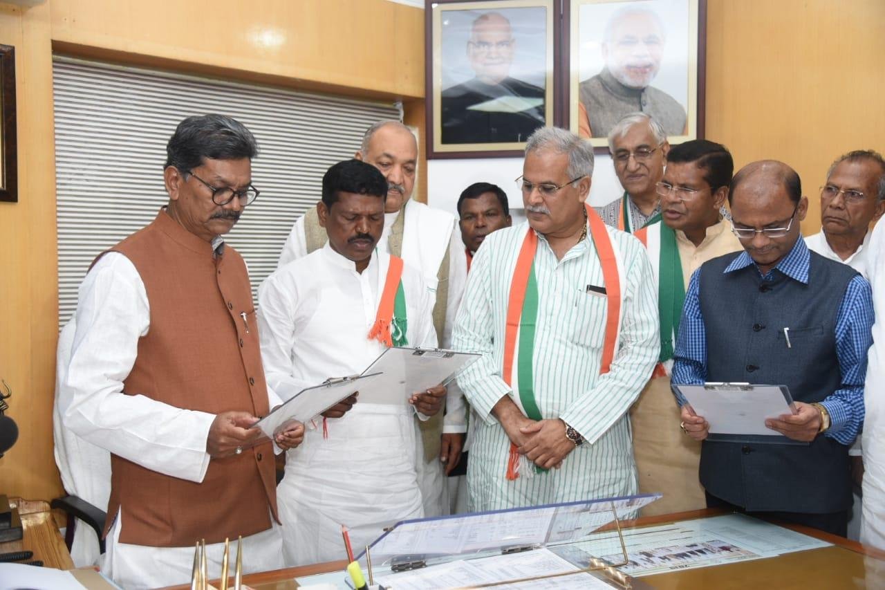 C64CFB243895DDAC9C48CDA0ED94747B, 15 साल के शासन में भाजपा ने चित्रकोट को कुछ नहीं दिया - राजमन बेन्जाम