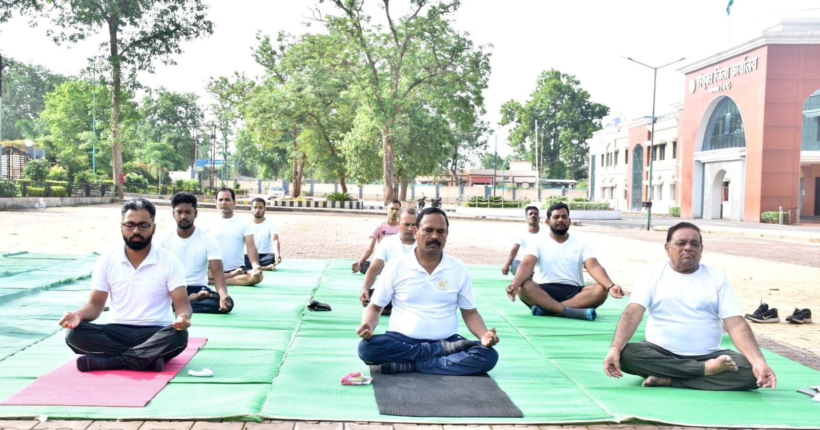 गरियाबंद : अंतर्राष्ट्रीय योग दिवस : जिले में उत्साह के साथ मनाया गया योग दिवस