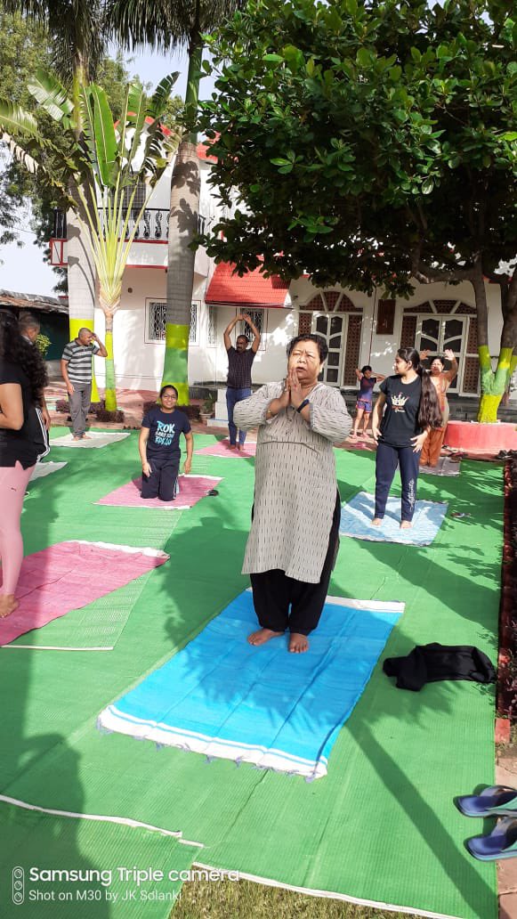 रायपुर : राज्यपाल ने अंतर्राष्ट्रीय योग दिवस की दी शुभकामनाएं