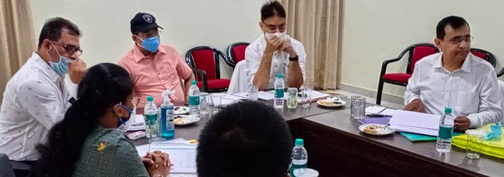 रायपुर : बस्तर में वनोपज प्रसंस्करण इकाईयों को दें बढ़ावा : वन विभाग की समीक्षा के दौरान प्रमुख सचिव श्री पिंगुआ ने दिए निर्देश