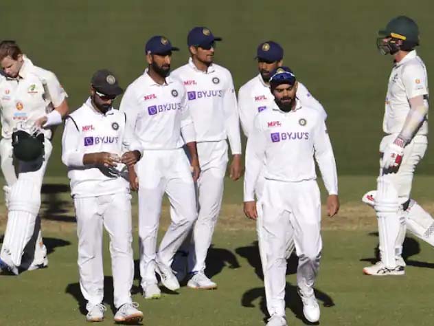 इंग्लैंड दौरे पर गई टीम इंडिया पर कोरोना का साया…ऋषभ पंत के बाद एक और पॉजीटिव…