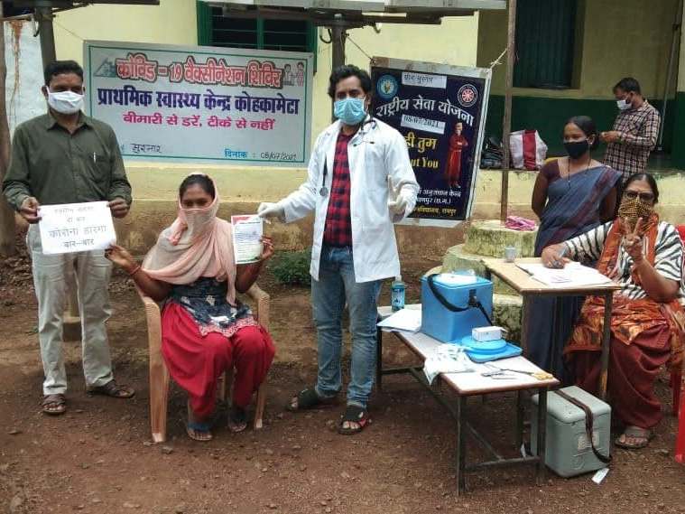 नारायणपुर : वैक्सीनेशन सप्ताह : जिले के सुदुर अंचलों में दस्तक दे रही वैक्सीनेशन टीम