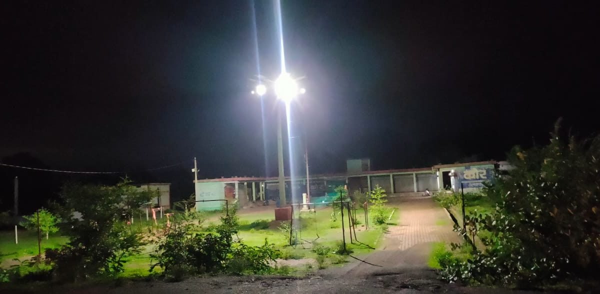 कहीं देर रात नवधा रामायण तो कहीं शाम को वाॅलीबाल का आनंद