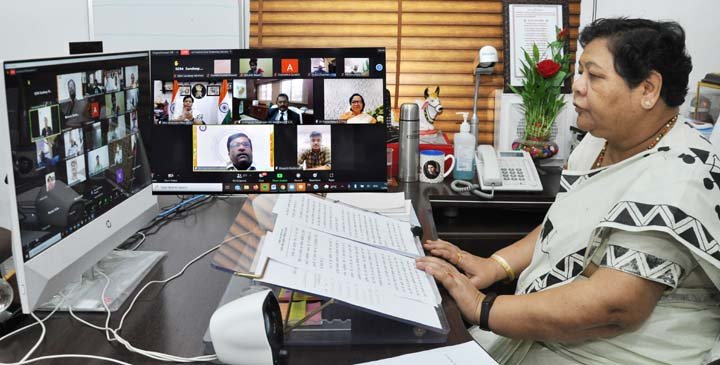 आज हर महिला को रानी लक्ष्मीबाई बनने की आवश्यकता : राज्यपाल