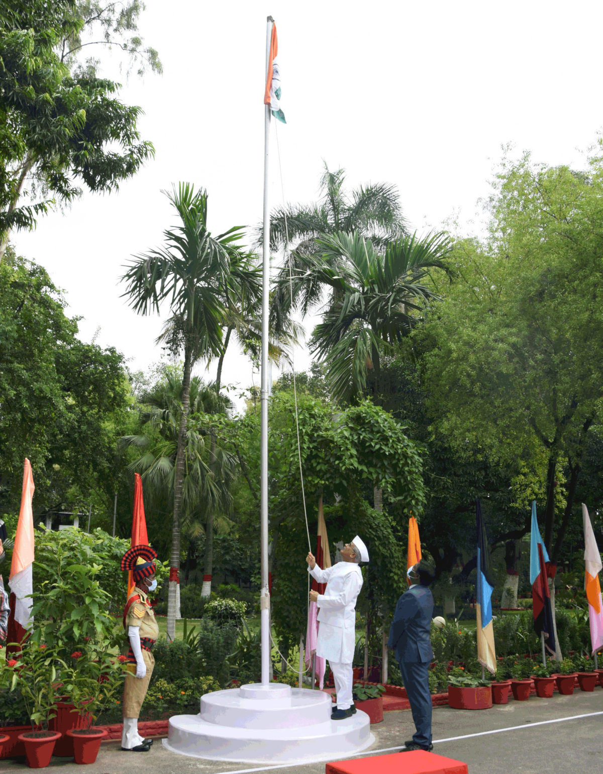 मुख्यमंत्री निवास में मनाया गया स्वतंत्रता दिवस