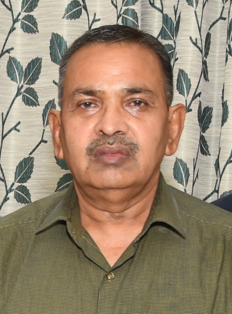 एआईजी श्री उदयभान सिंह चौहान को विशिष्ट सेवा के लिए राष्ट्रपति पुलिस पदक  