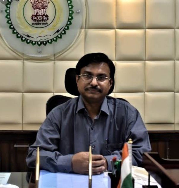 गिरदावरी कार्य, डबरी आंगनबाड़ी भवन निर्माण एवं चाय की खेती का अवलोकन