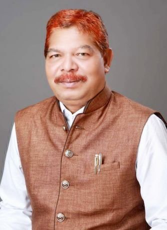 जिले के शिल्पियों की कला की चर्चा न सिर्फ देश में बल्कि विदेशों में भी : चंदन कश्यप