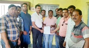 विद्युत की आंख मिचौली से त्रस्त भाजपा युवा मोर्चा ने ज्ञापन सौपा