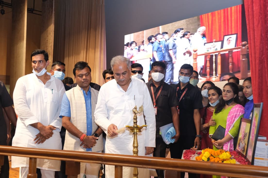 ग्राम पंचायतों एवं नगरीय निकायों में  राजीव युवा मितान क्लब गठित होंगे : मुख्यमंत्री