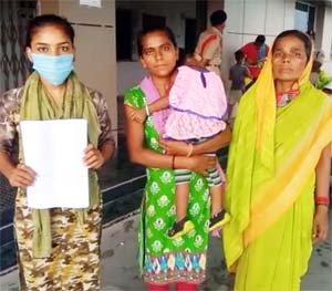 कार्रवाई नहीं होने से क्षुब्ध परिवार ने एसपी से मांगी आत्महत्या की अनुमति