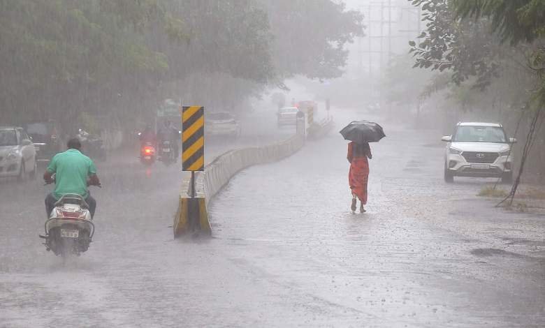 आने वाले पांच दिनों में मध्यम से भारी बारिश होने की संभावना