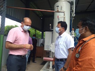 कलेक्टर डॉ. सर्वेश्वर नरेन्द्र भुरे ने सुपेला अस्पताल का किया निरीक्षण