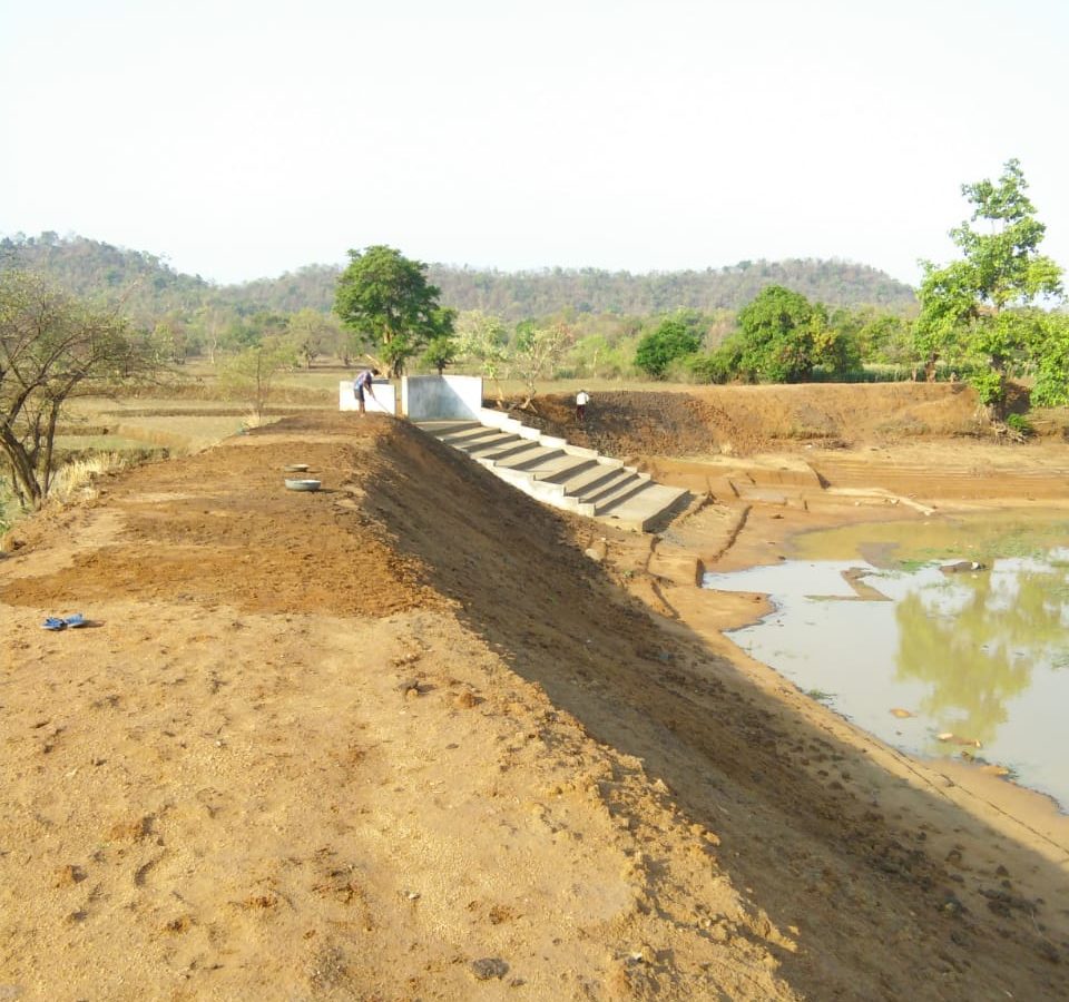 कोण्डागांव : बदलता बस्तर: नई तस्वीर :   ऐतिहासिक पूणेना तालाब का मनरेगा द्वारा किया गया जीर्णोंद्धार