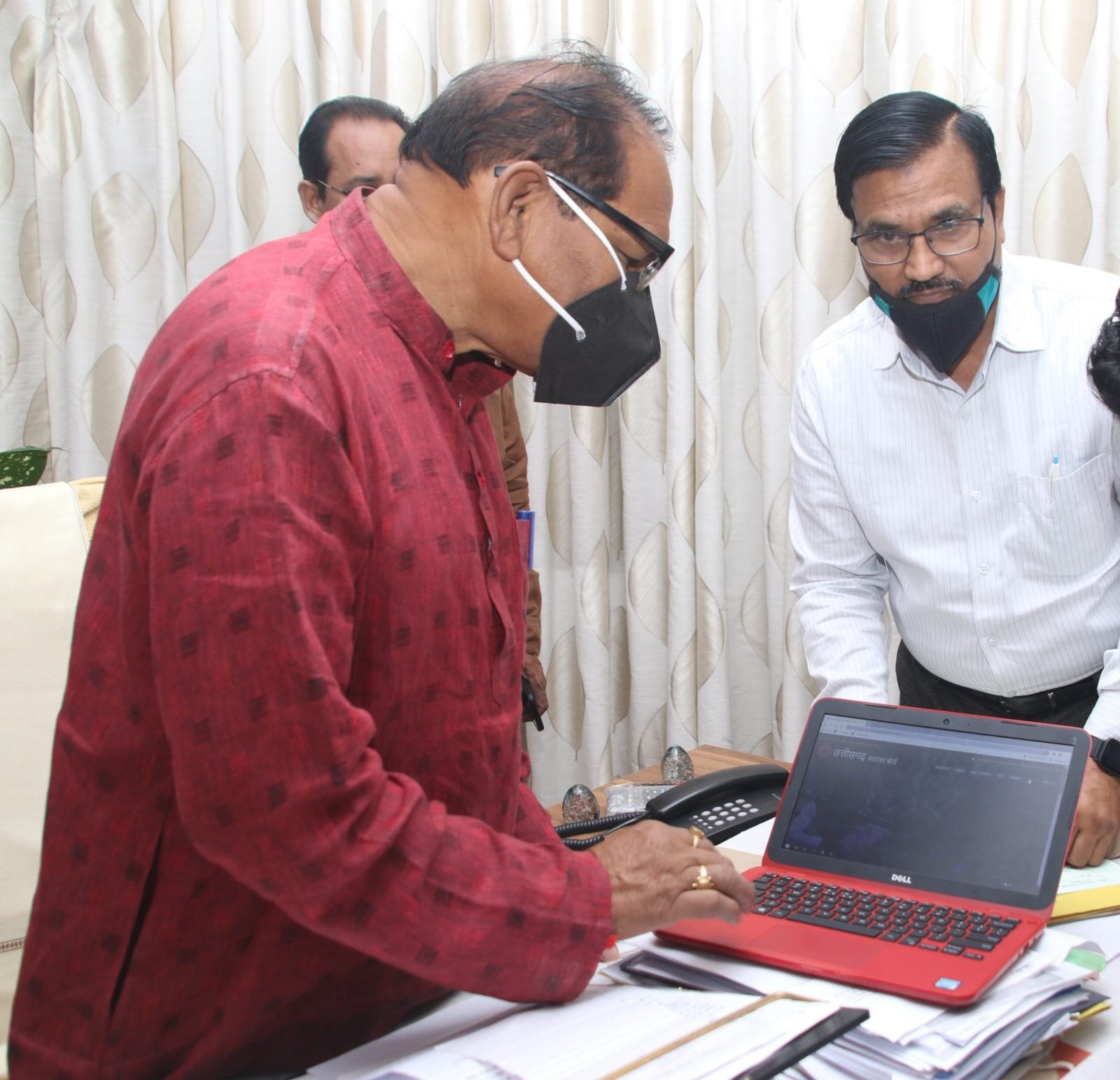 रायपुर : मंत्री डॉ. प्रेमसाय सिंह टेकाम ने घोषित किए छत्तीसगढ़ मदरसा बोर्ड के नतीजे