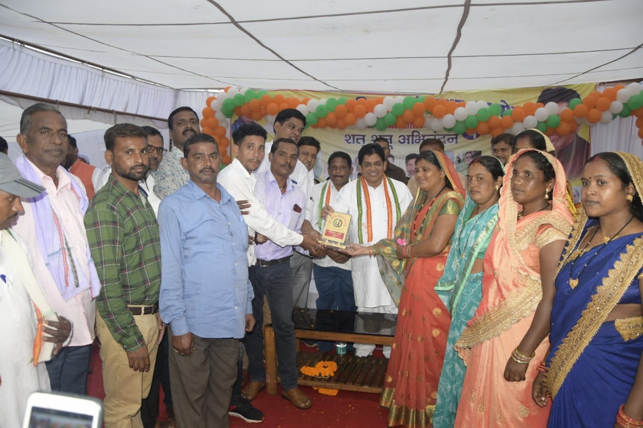 गांव, गरीब और किसानों की हितैषी है छत्तीसगढ़ सरकार : मंत्री डॉ. डहरिया