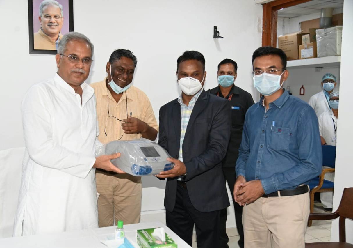 मुख्यमंत्री ने चाना संस्था द्वारा प्रदत्त 12 वेंटिलेटर स्वास्थ्य विभाग को सौंपे
