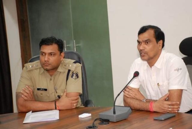 दुकान खोलने का समय सुबह 9 बजे 3 बजे, स्कूल, कालेज, ऑफिस, बैंक आज खुलेंगे