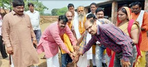 भोजन बनाने वाला अन्न का एक दाना छूकर जान लेता है : महन्त