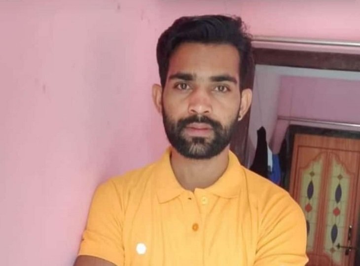 बैंककर्मी ने लगाई फांसी