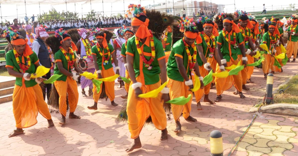 राष्ट्रीय आदिवासी नृत्य महोत्सव: गोंडों के परम्परागत लोक नृत्य