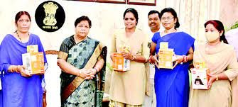 राज्यपाल ने अधिकारियों एवं कर्मचारियों को दीपावली की दी शुभकामनाएं