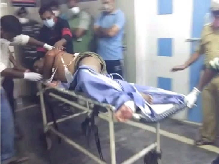 CRPF जवान ने साथियों पर AK-47 से की फायरिंग: 4 जवानों की मौत और 3 घायल