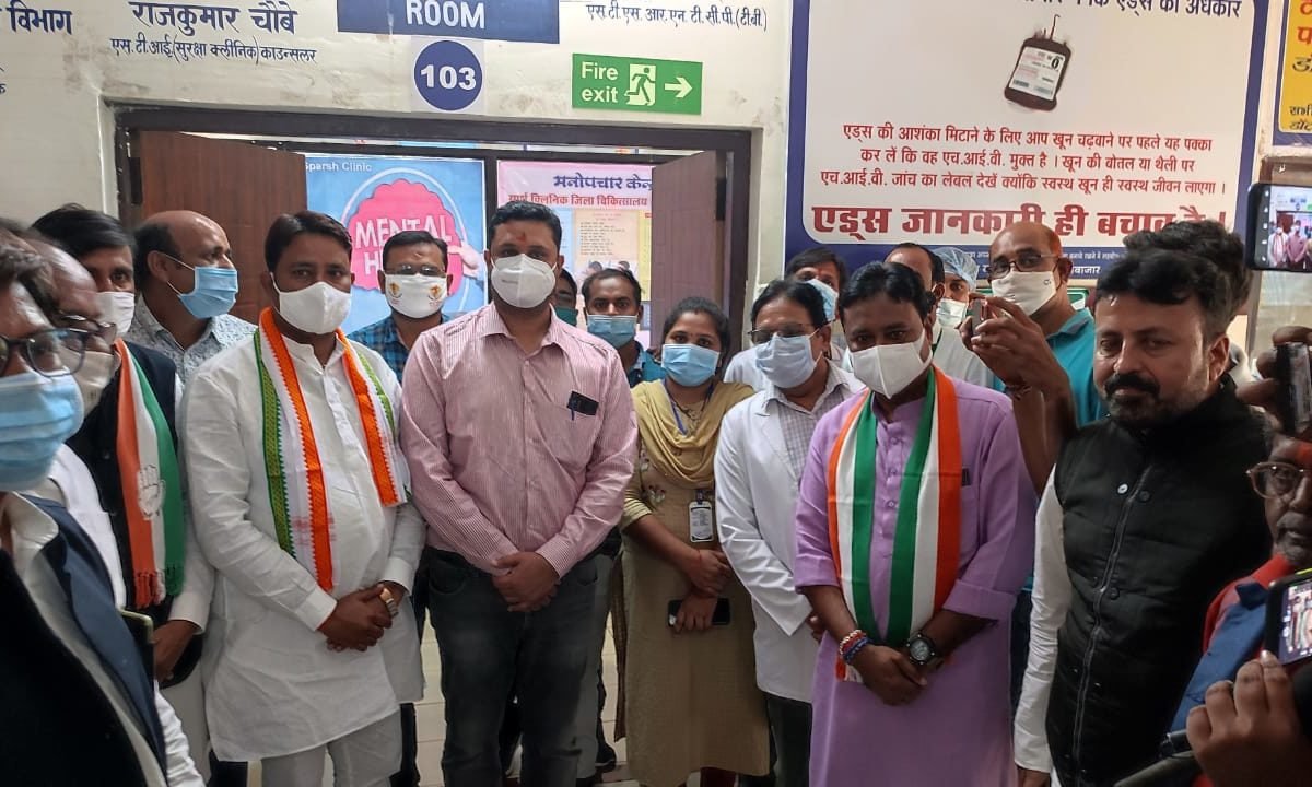 प्रभारी मंत्री उमेश पटेल ने जिला अस्पताल बलौदाबाजार में किया ‘हमर लैब’ का शुभारंभ