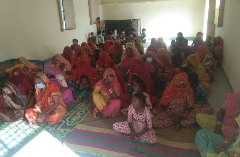 विधिक जागरूकता कार्यक्रम के माध्यम से दी गई महिला अधिकारों की जानकारी