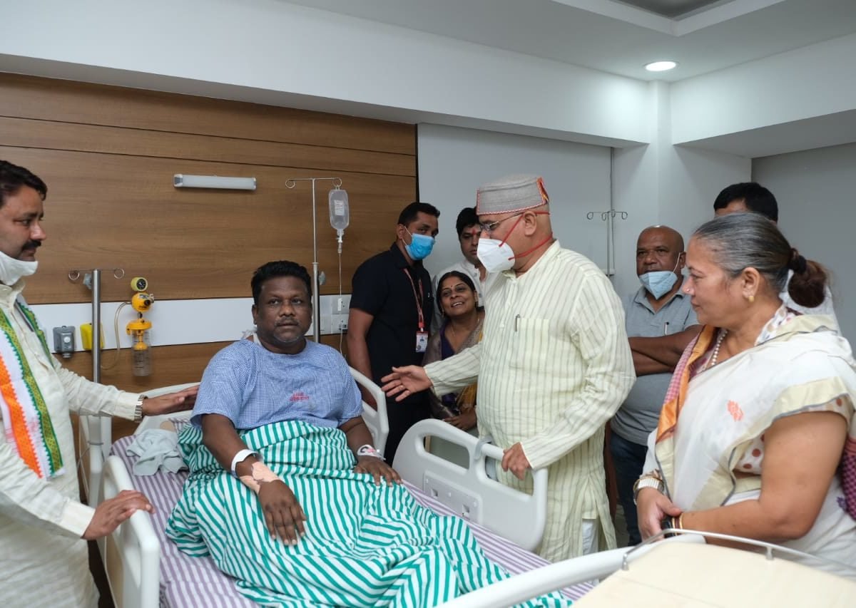 मुख्यमंत्री ने सरगुजा विकास प्राधिकरण के उपाध्यक्ष के स्वास्थ्य लाभ की जानकारी ली