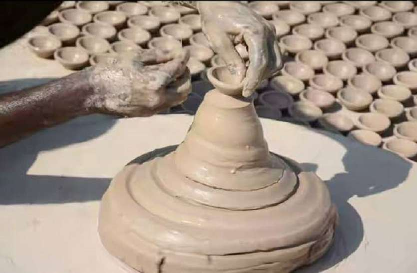 Kumhar, अब बहुरने वाले हैं कुम्हारों के दिन…क्योंकि…