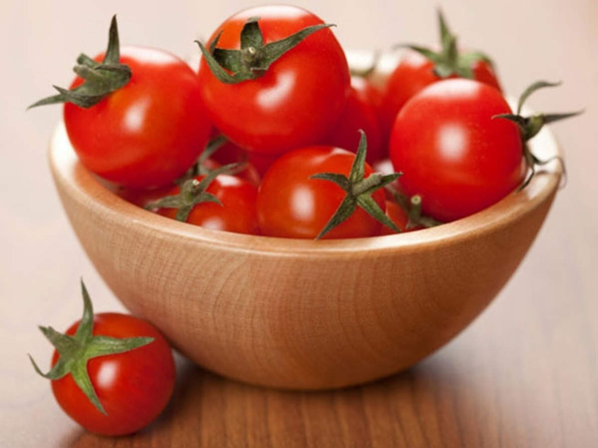 Tomato1, रहे तैयार ! दो महीने और रुलाएगी टमाटर की कीमतें…