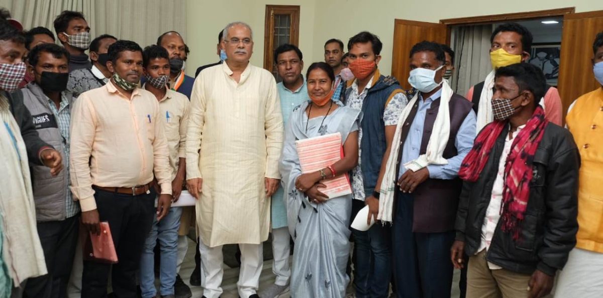 मुख्यमंत्री से रामपुर विस क्षेत्र के पंचायत पदाधिकारियों एवं ग्रामीणों ने की मुलाकात