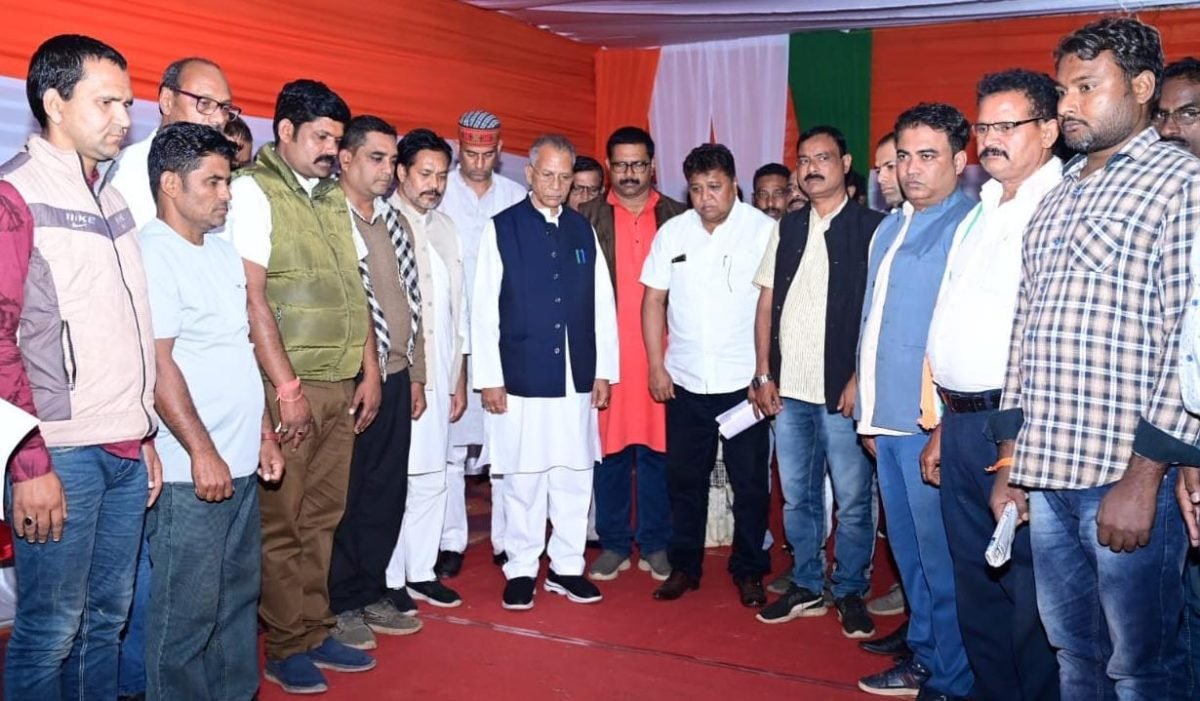 सीडीएस जनरल बिपिन रावत के निधन पर गृहमंत्री ताम्रध्वज साहू ने दी श्रदांजलि