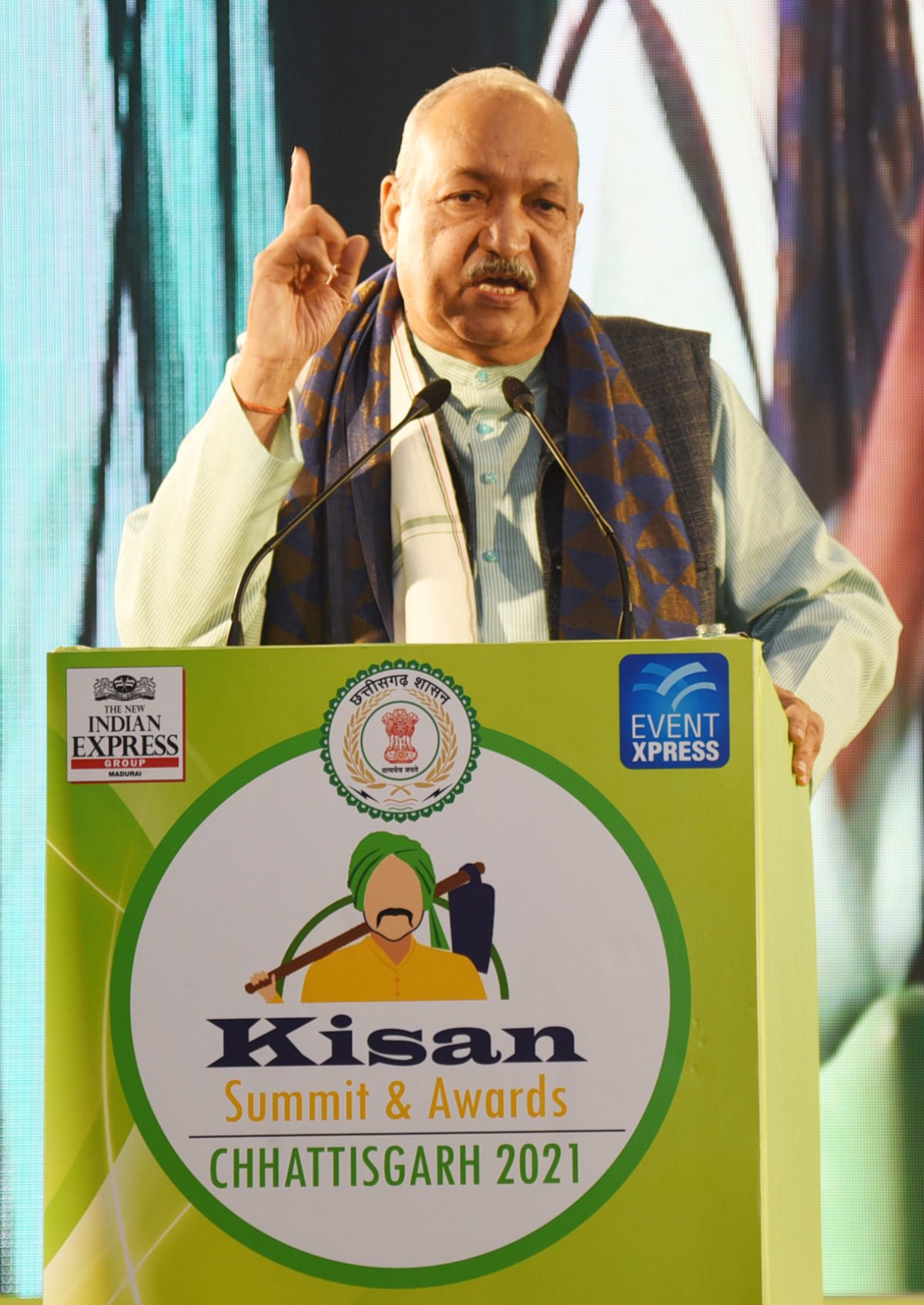 किसानों और गरीबों के लिये बनी योजनाओं से हो रहा छत्तीसगढ़ का विकास: रविन्द्र चौबे