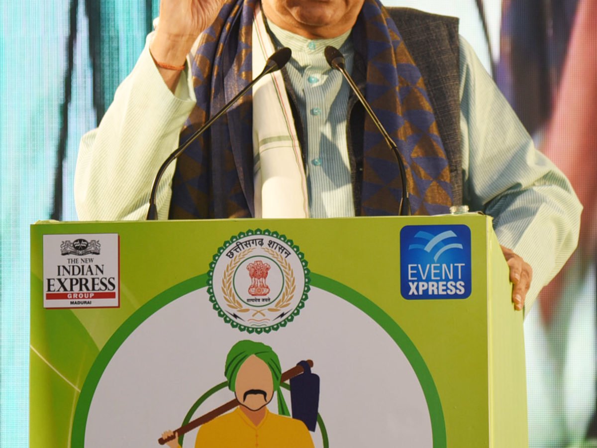 किसानों और गरीबों के लिये बनी योजनाओं से हो रहा छत्तीसगढ़ का विकास: रविन्द्र चौबे