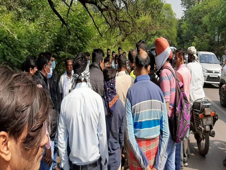 पेड़ से लटका मिला सिविल कांट्रैक्टर का शव