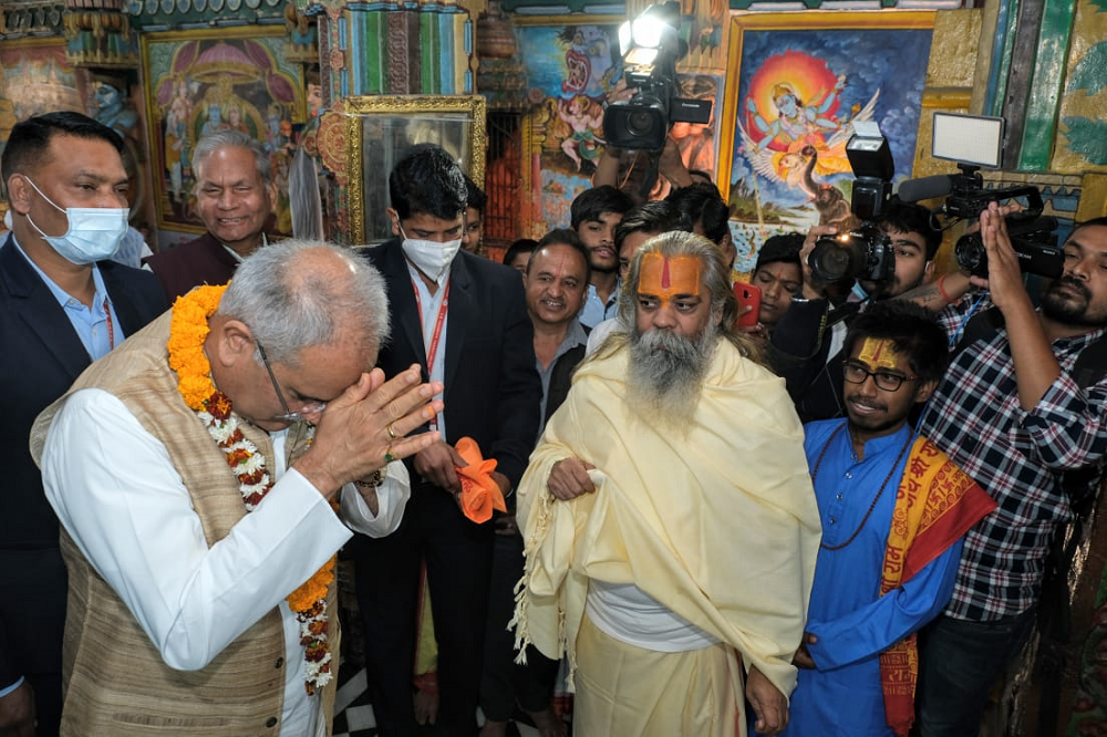 cm bhupesh baghel, छत्तीसगढ़ में कांग्रेस सरकार के तीन साल…