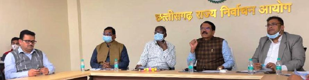 election, सोशल मीडिया के विज्ञापनों और पेड न्यूज पर रखें निगाह