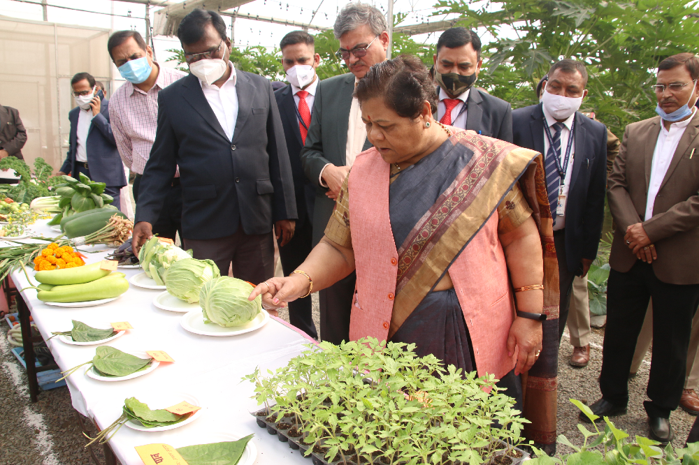 कृषि विश्वविद्यालय अपने शोध से किसानों को अधिकतम लाभ प्रदान करें