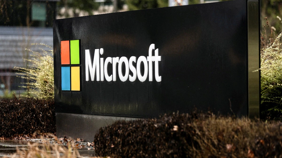 Microsoft के सिस्टम में आई समस्या: CrowdStrike क्या है, जो 'ब्लू स्क्रीन ऑफ डेथ' का कारण बन रहा है