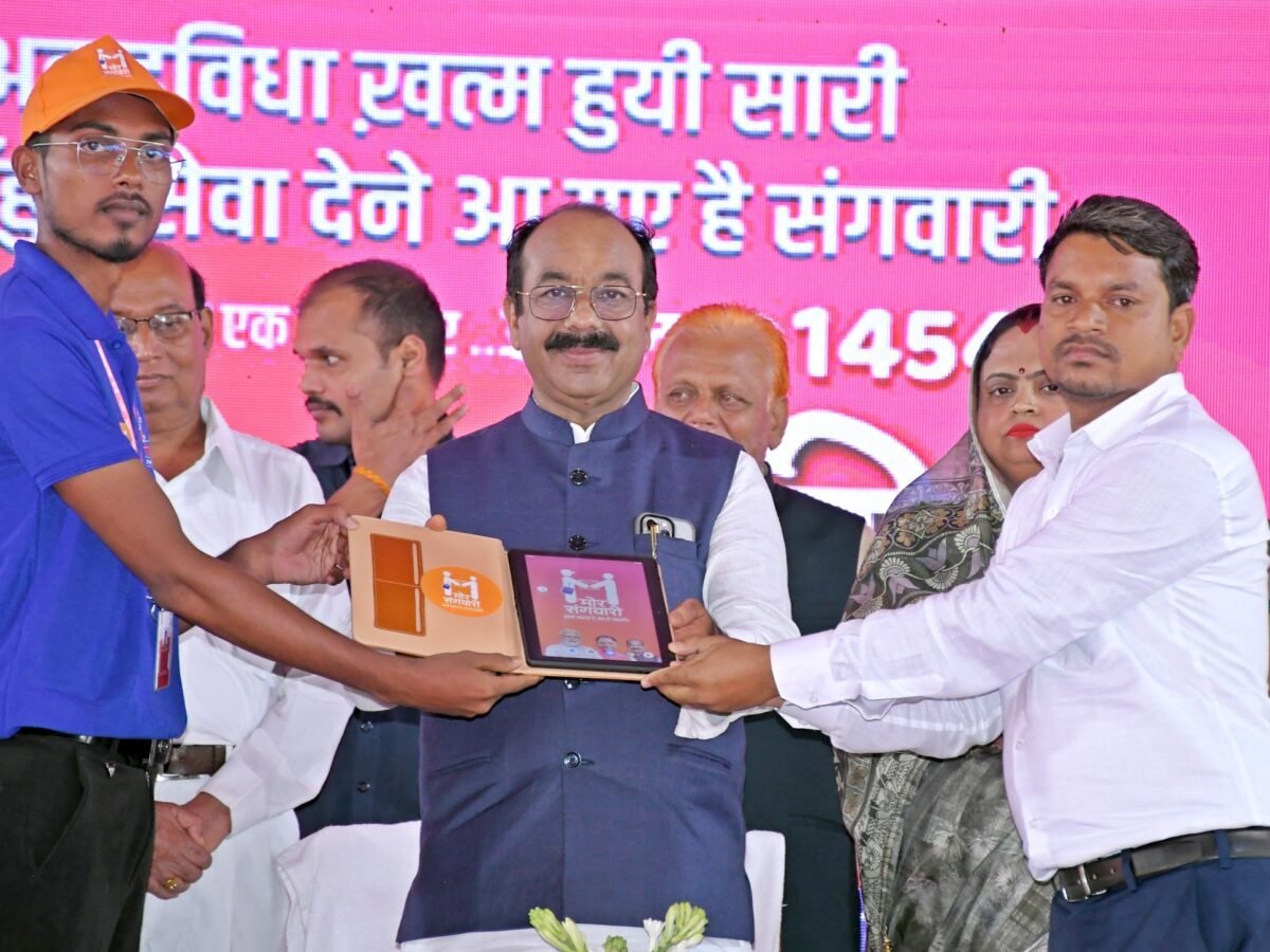 उप-मुख्यमंत्री श्री अरुण साव ने लोरमी में मोर संगवारी योजना का किया विस्तार