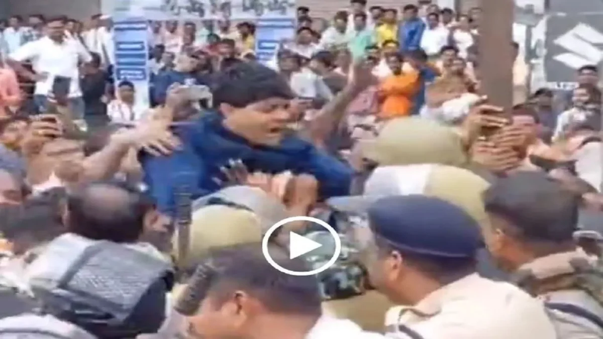 रायपुर: महापौर एजाज ढेबर के खिलाफ FIR, कांग्रेस नेताओं की प्रतिक्रिया