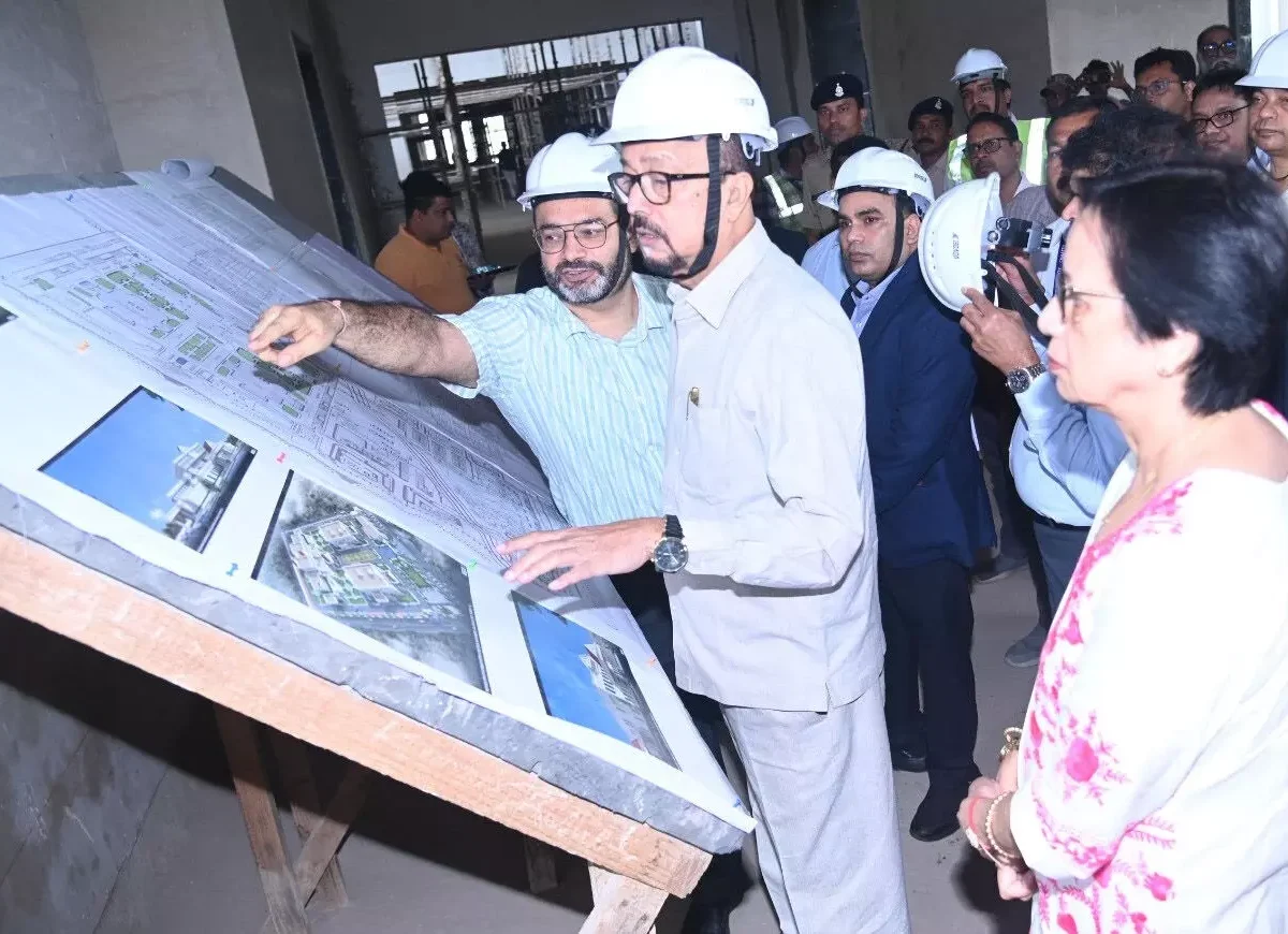 Governor रमेन डेका ने निर्माणाधीन राजभवन का किया निरीक्षण