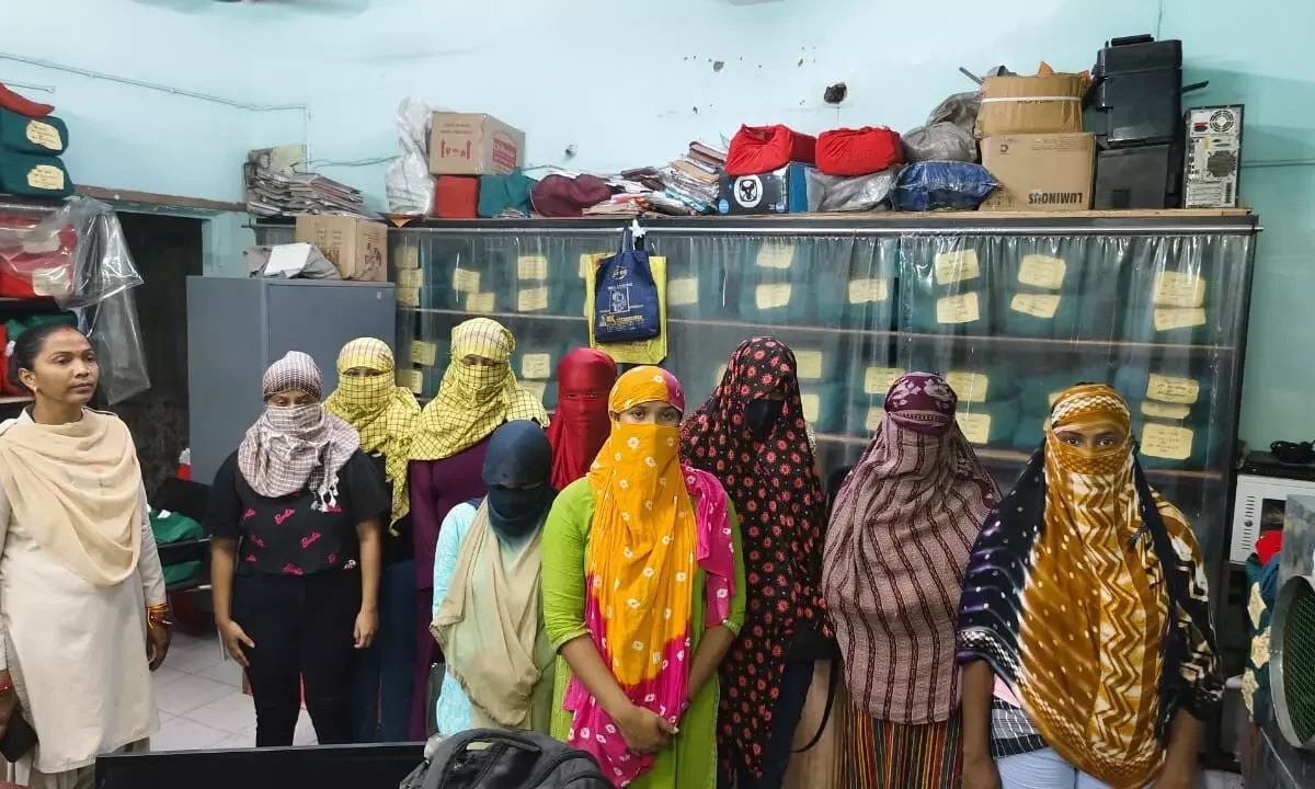 रायपुर में होटल बेबीलॉन के स्पा सेंटर पर पुलिस का छापा, 16 लोग गिरफ्तार