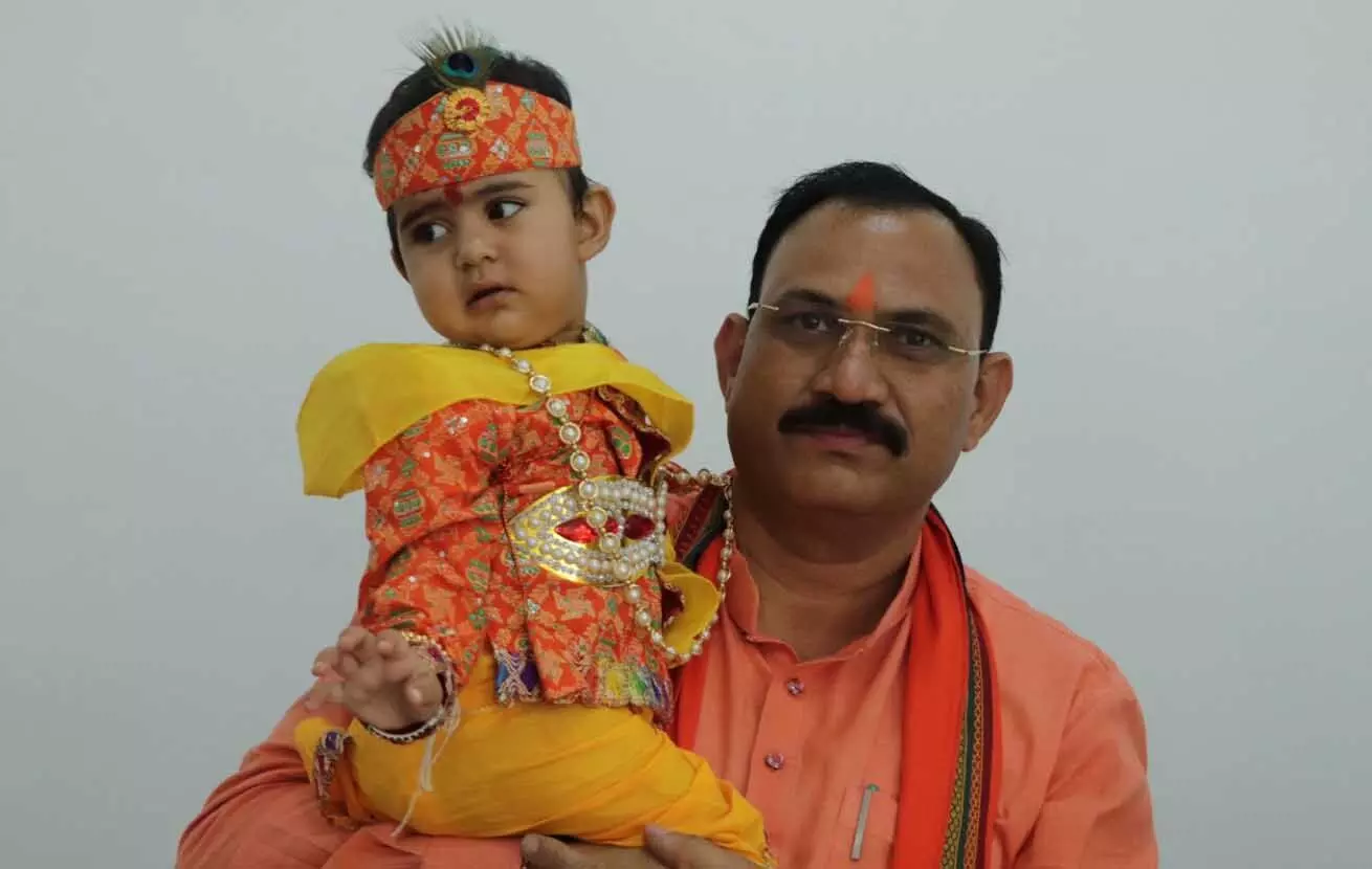 तनपुर: मंत्री श्याम बिहारी जायसवाल के घर गूंजी किलकारी, "छोटो सो मेरो मदन गोपाल"