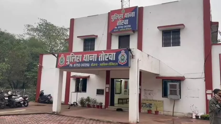 बिलासपुर: शादी से एक महीने पहले बेटी भागी, मां के अस्पताल में रहने के दौरान घर से चुरा लिए जेवर!