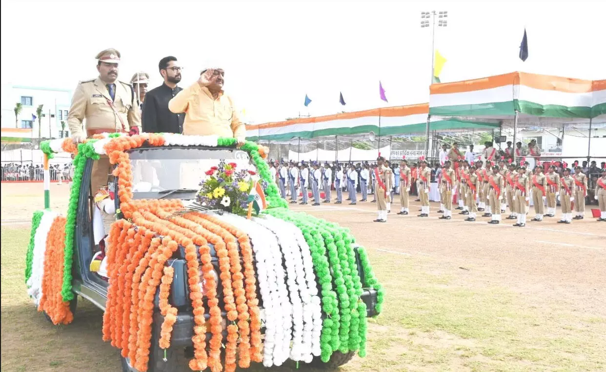 महासमुंद में 78वां स्वतंत्रता दिवस धूमधाम से मनाया गया