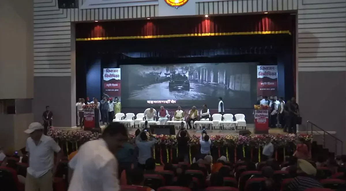 रायपुर में विभाजन विभीषिका स्मृति दिवस पर मुकेश खन्ना हुए शामिल